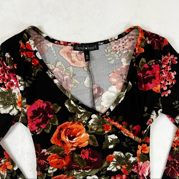 Derek Heart Sz Small Black Floral Long Sleeve Ruched Fitted Bodycon Dress. - Picture 6 of 10